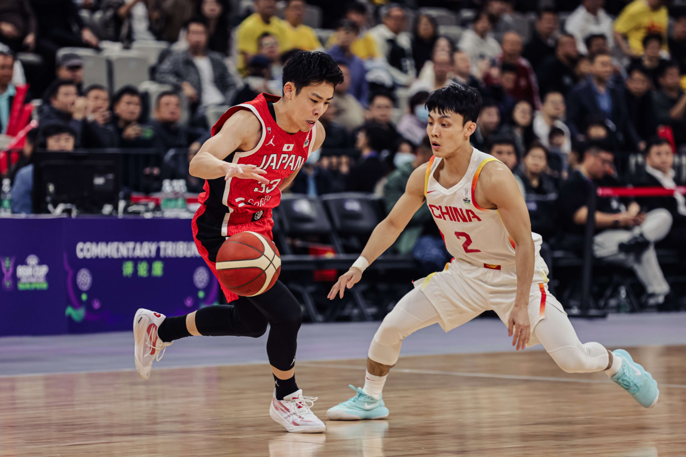 广东宏远更衣室发声备战CBA常规赛上海申花关键时刻单刀错失，摩纳哥清晨主帅复盘瞬间刷屏的简单介绍